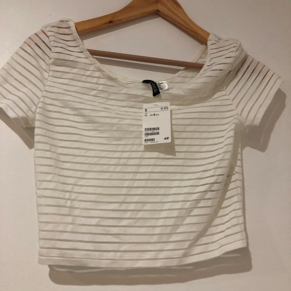 Super cute crop top HM brand new